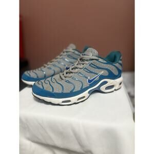 Air max Tn Size 8 Smoke Grey And Running Blue
